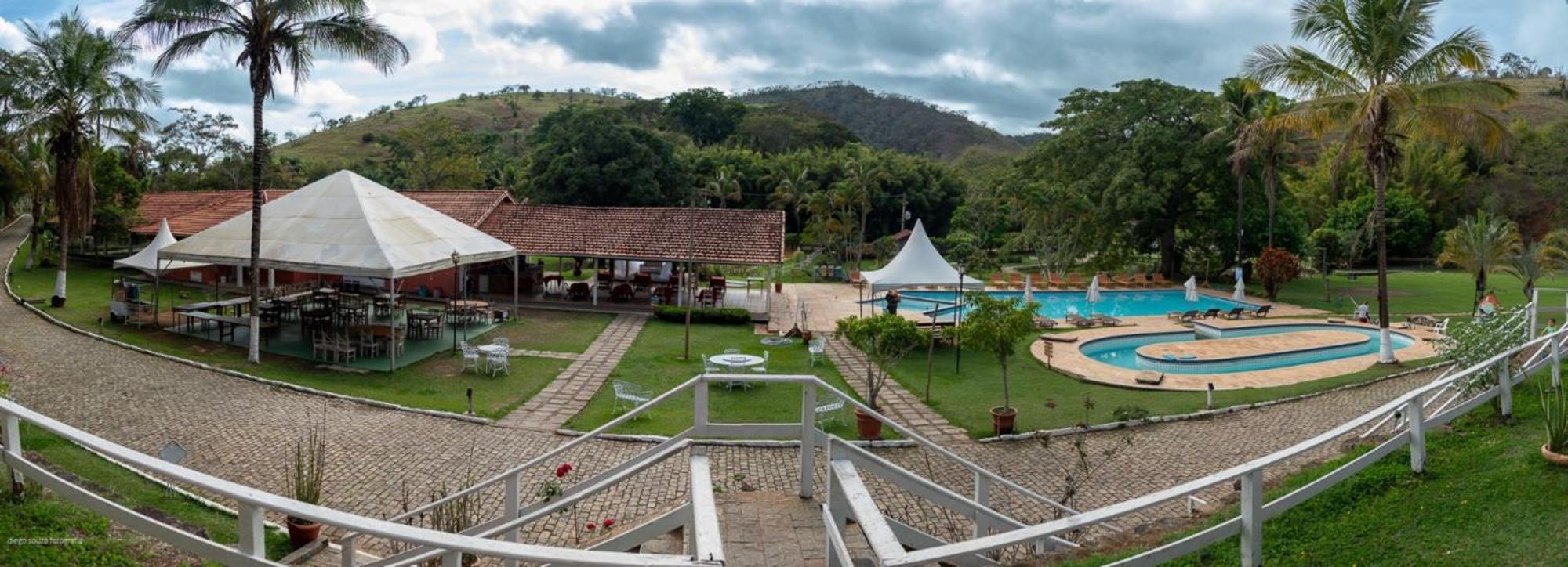 Hotel Fazenda Cachoeiras De Cavaru Васорас Екстер'єр фото
