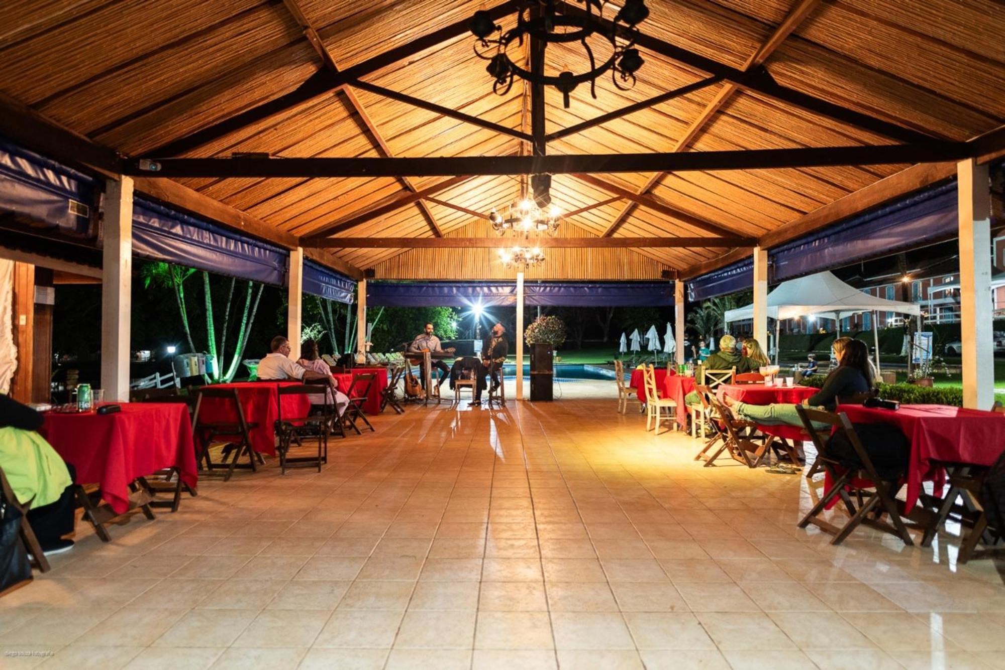 Hotel Fazenda Cachoeiras De Cavaru Васорас Екстер'єр фото