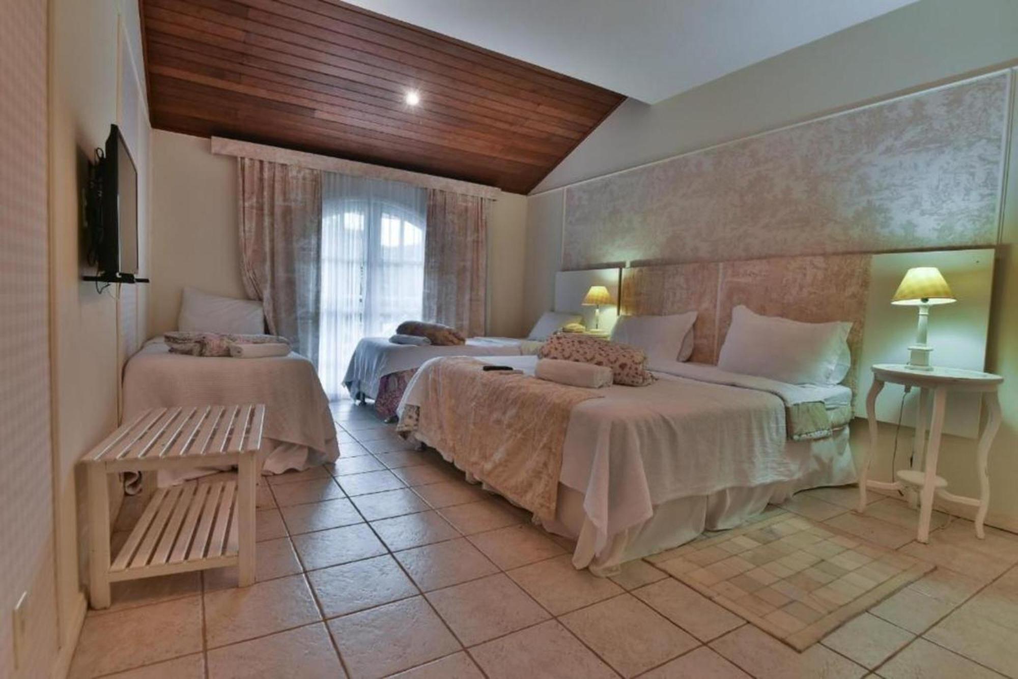 Hotel Fazenda Cachoeiras De Cavaru Васорас Екстер'єр фото